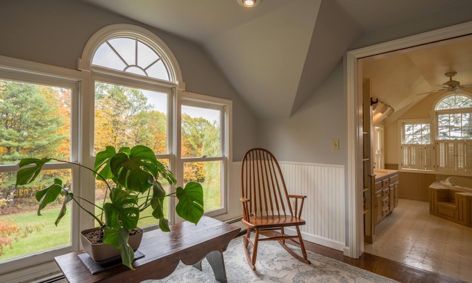 Shoreham Casa | Country getaway with gorgeous views, 15 minutes from Middlebury