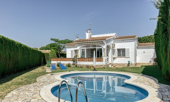 Bon Relax Villa | Casa de campo 'Finca Pinca' con vistas a la montaña, Wi-Fi y aire acondicionado