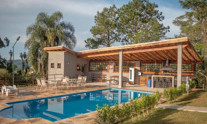 Santana de Parnaiba Cabaña | Country house 25min from Sp, full of nature and leisure for your family!