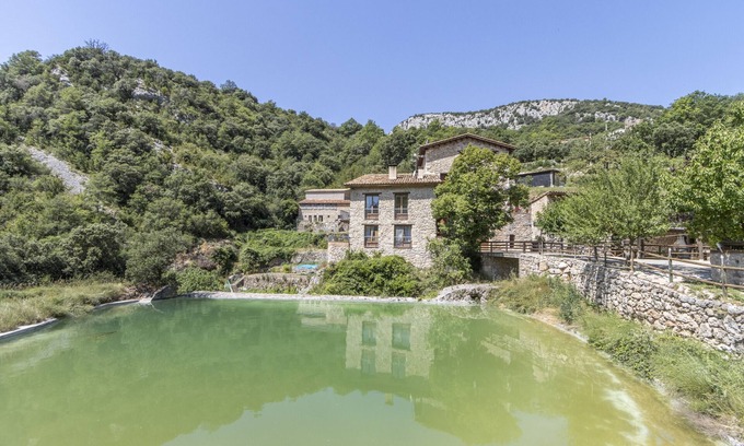 Oden Villa | Casa rural 'Balcón' con vistas al lago, Wi-Fi y aire acondicionado