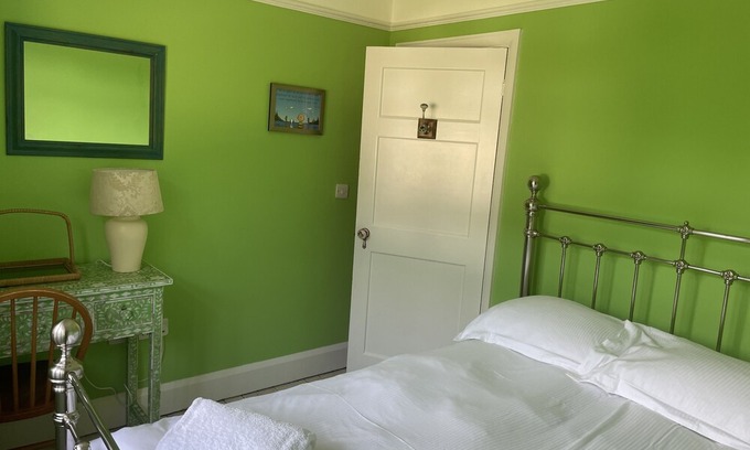 Heathfield Casa | Country House & Cottage in 30 Acres with Pool & Tennis Court @OldGlebeWaldron