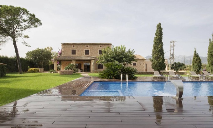 Binissalem Villa | Casa rural 'Es Pouet' con vistas a la montaña, Wi-Fi y aire acondicionado