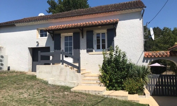Agonac Casa | Casa de campo en Périgord cerca de Crantôme con piscina privada