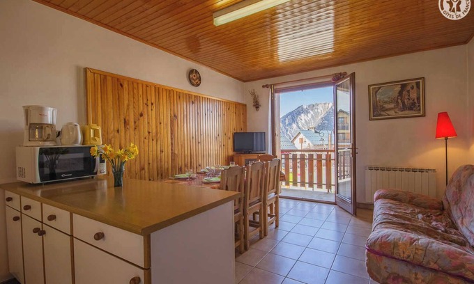 Albiez-le-Vieux Casa | Country house located at the foot of the Albiez-Montrond ski slopes (35km of runs) and in the heart of the village.
