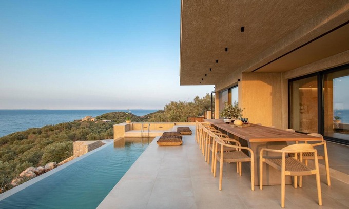 Troezen Villa | Casa de campo 'Myporos' con vistas al mar, Wi-Fi y aire acondicionado