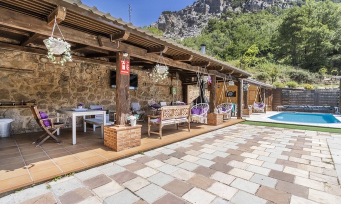 Oden Villa | Casa rural 'Panoramico' con vistas al lago, Wi-Fi y aire acondicionado