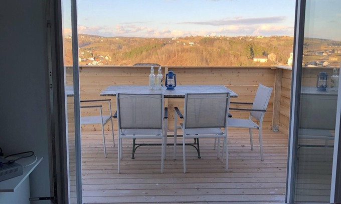 Olbendorf Casa | Country House "Südburgendland" with Great Views, Terrace & Wi-Fi