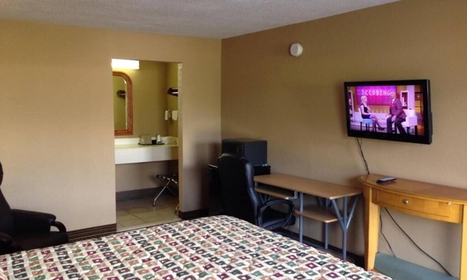 Vivian Hotel | Country Inn Motel Vivian