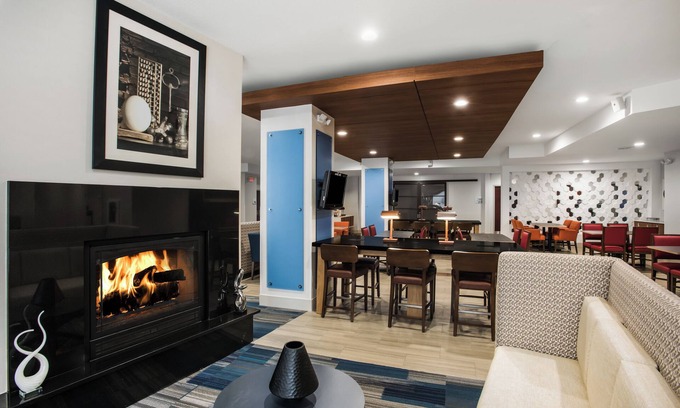 Downtown Albany Hotel | Country Inn & Suites by Radisson, Downtown Albany New York
