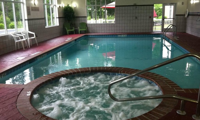 Savannah Hotel | Country Inn & Suites by Radisson, Savannah Airport, GA