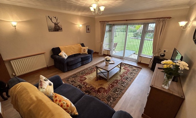 Frettenham Casa | Country setting in rural Norfolk.