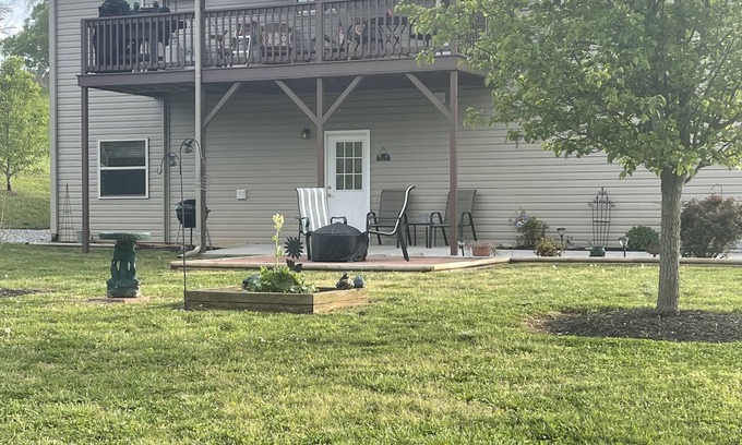 Sevierville Apartamento | Country Setting with Cozy One Bedroom Unint