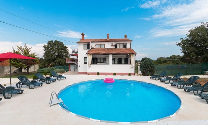 Sajini Apartamento | Apartamento de vacaciones en el campo con 3 dormitorios