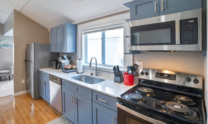 Hampton Apartamento | Couples Beach side condo getaway