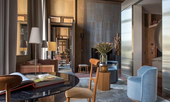 Marais Hotel | Cour des Vosges - Evok Collection