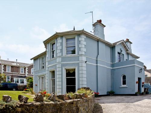Liverton Apartamento | Courts View