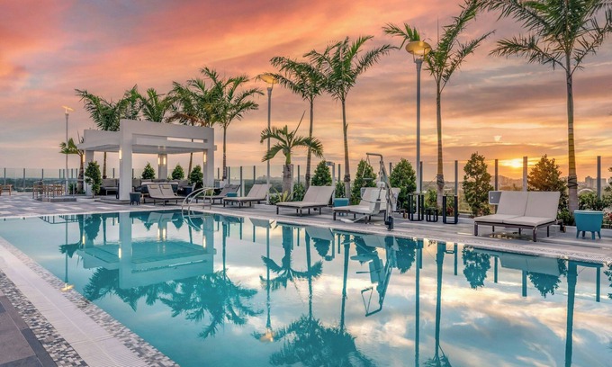 Flagler Village Hotel | Courtyard by Marriott Fort Lauderdale Downtown