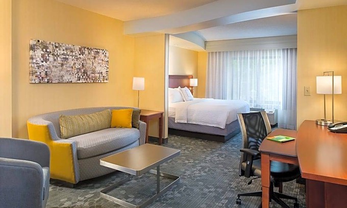 Lebanon Hotel | Courtyard by Marriott Hanover Lebanon