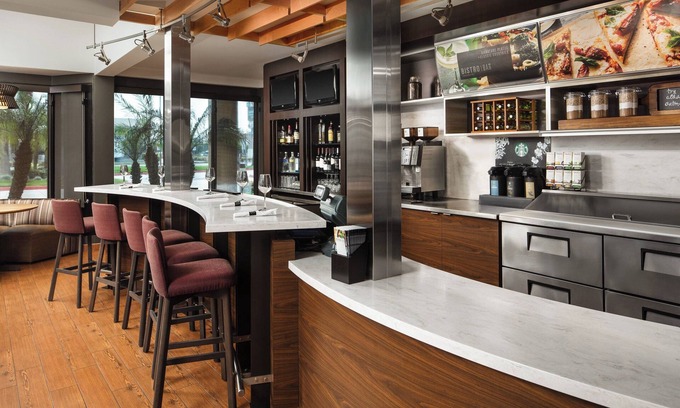 Northwest Anaheim Hotel | Courtyard by Marriott Anaheim Buena Park