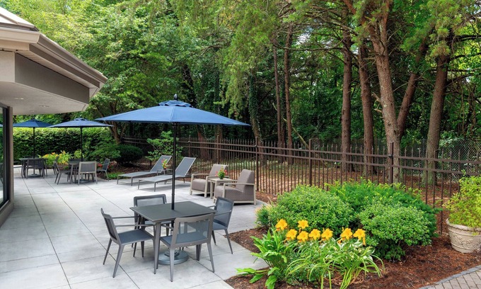 Asheville Hotel | Courtyard by Marriott Asheville