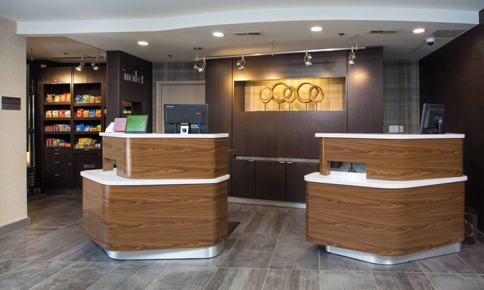 Westborough Hotel | Courtyard by Marriott Boston Westborough