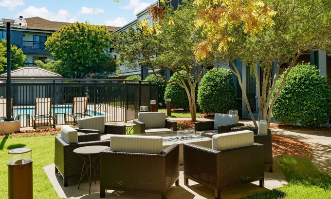 Lewisville Hotel | Courtyard By Marriott Dallas - Lewisville