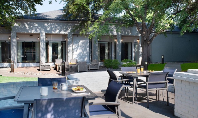 Plano Hotel | Courtyard by Marriott Dallas Plano Parkway at Preston Road