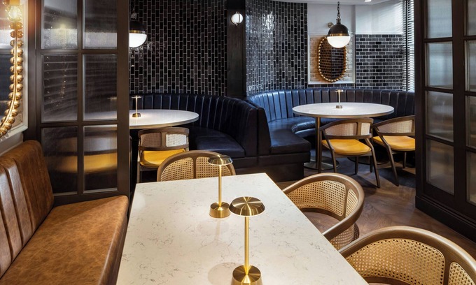 New Town Hotel | Courtyard by Marriott Edinburgh