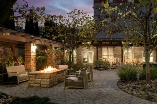 Gatlinburg Hotel | Courtyard by Marriott Gatlinburg Downtown