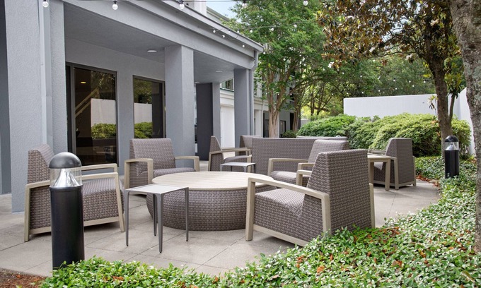 Lafayette Hotel | Courtyard by Marriott Lafayette Airport