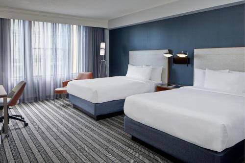 Downtown Nashville Hotel | Courtyard by Marriott Nashville Downtown
