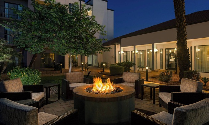 Phoenix Hotel | Courtyard by Marriott Phoenix Airport