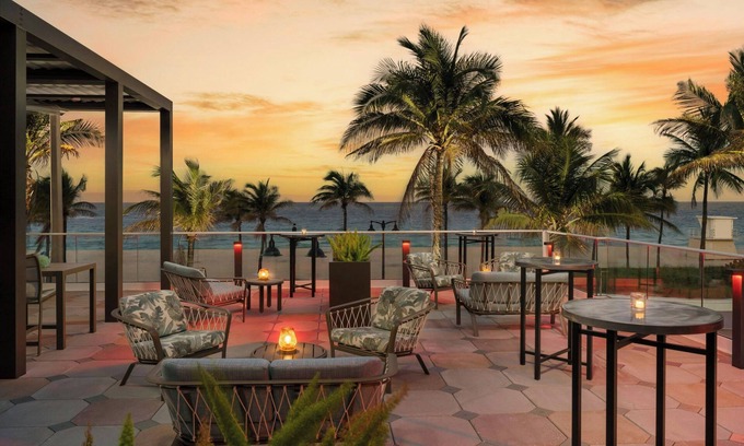 Central Beach Hotel | Courtyard by Marriott Oceanside Fort Lauderdale Beach