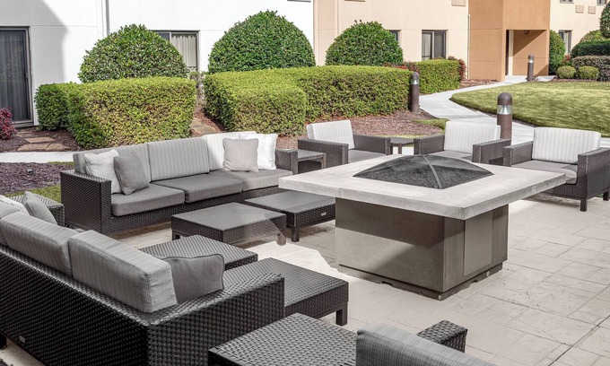 Wilmington Hotel | Courtyard by Marriott Wilmington / Wrightsville Beach
