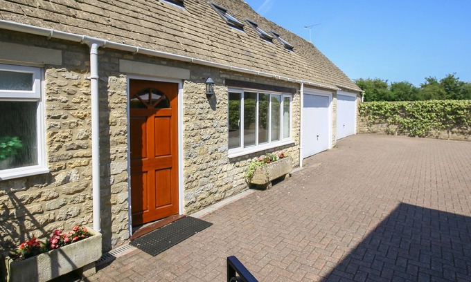 Bibury Cabaña | Courtyard Cottage, BIBURY