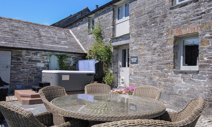 Delabole Cabaña | COURTYARD COTTAGE - WITHIN THE HELLAND BARTON FARM COLLECTION in Delabole