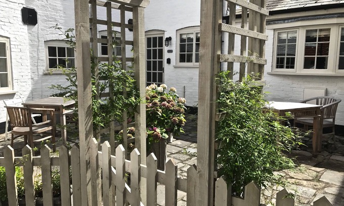 New Forest District Cabaña | Courtyard Cottages Lymington