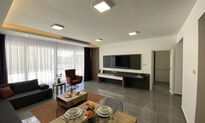 Trikomo Complejo | Courtyard Long Beach Holiday Resort - Deluxe Room