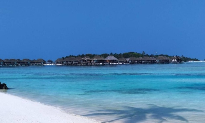 Huraa Hotel | Courtyard Maldives