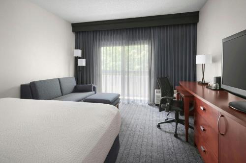 Wayne Hotel | Courtyard Philadelphia Valley Forge/King of Prussia