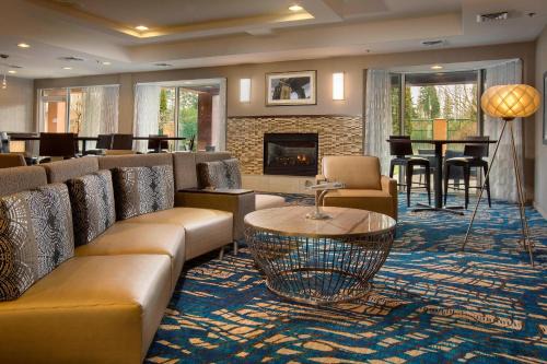 Lynnwood Hotel | Courtyard Seattle North/Lynnwood Everett