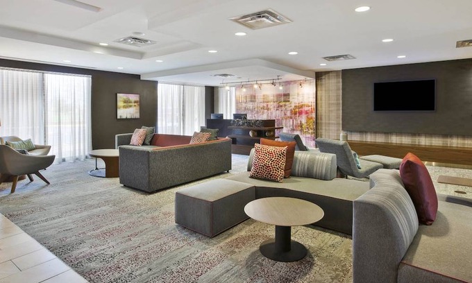 Somerset Hotel | Courtyard Somerset by Marriott