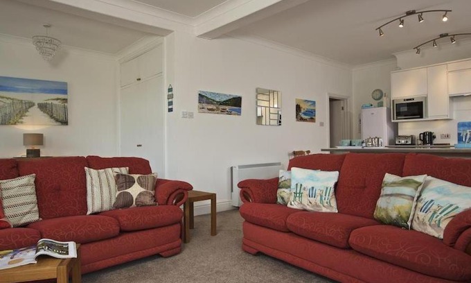 Hope-Cove Casa | Cove View