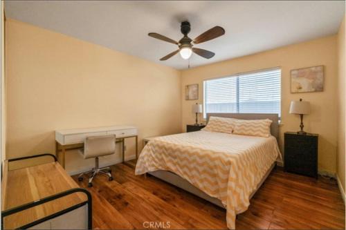 West Hills Casa | Covello Charming Room Prime Location Exceptional Amenities