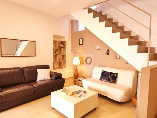 Benevento Apartamento | Coven Shabby Apartment, il tuo rifugio nel cuore della città