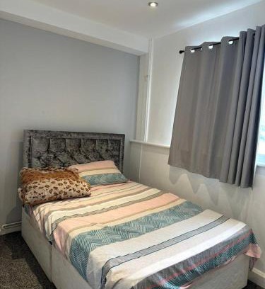 Woolwich Riverside Casa | Covenant property limited