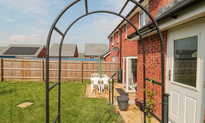 Axminster Cabaña | COVERT COTTAGE, family friendly, country holiday cottage in Axminster