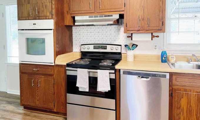 Decatur Casa | Covington Cottage —Cozy Three Bedroom Home