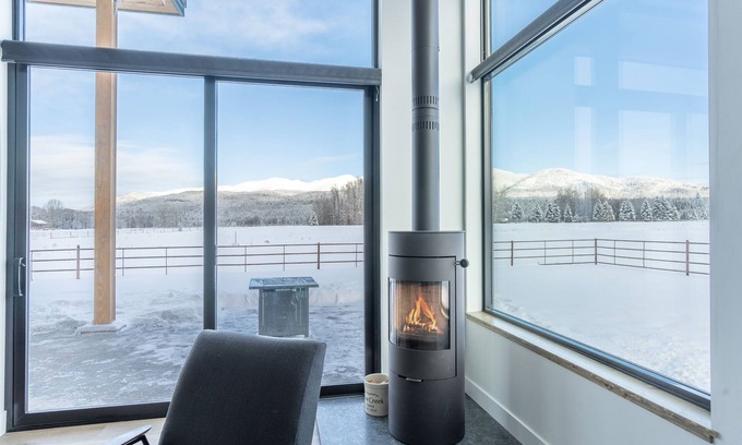 Whitefish Cabina | Cow Creek Cabin Guesthouse, Whitefish Mt
