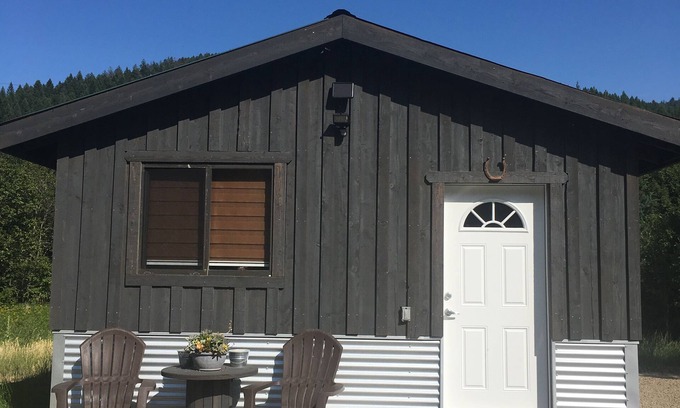 Heron Cabina | Cowboy Camp Cabin! ¡Vacaciones en un entorno rústico con comodidades urbanas!
